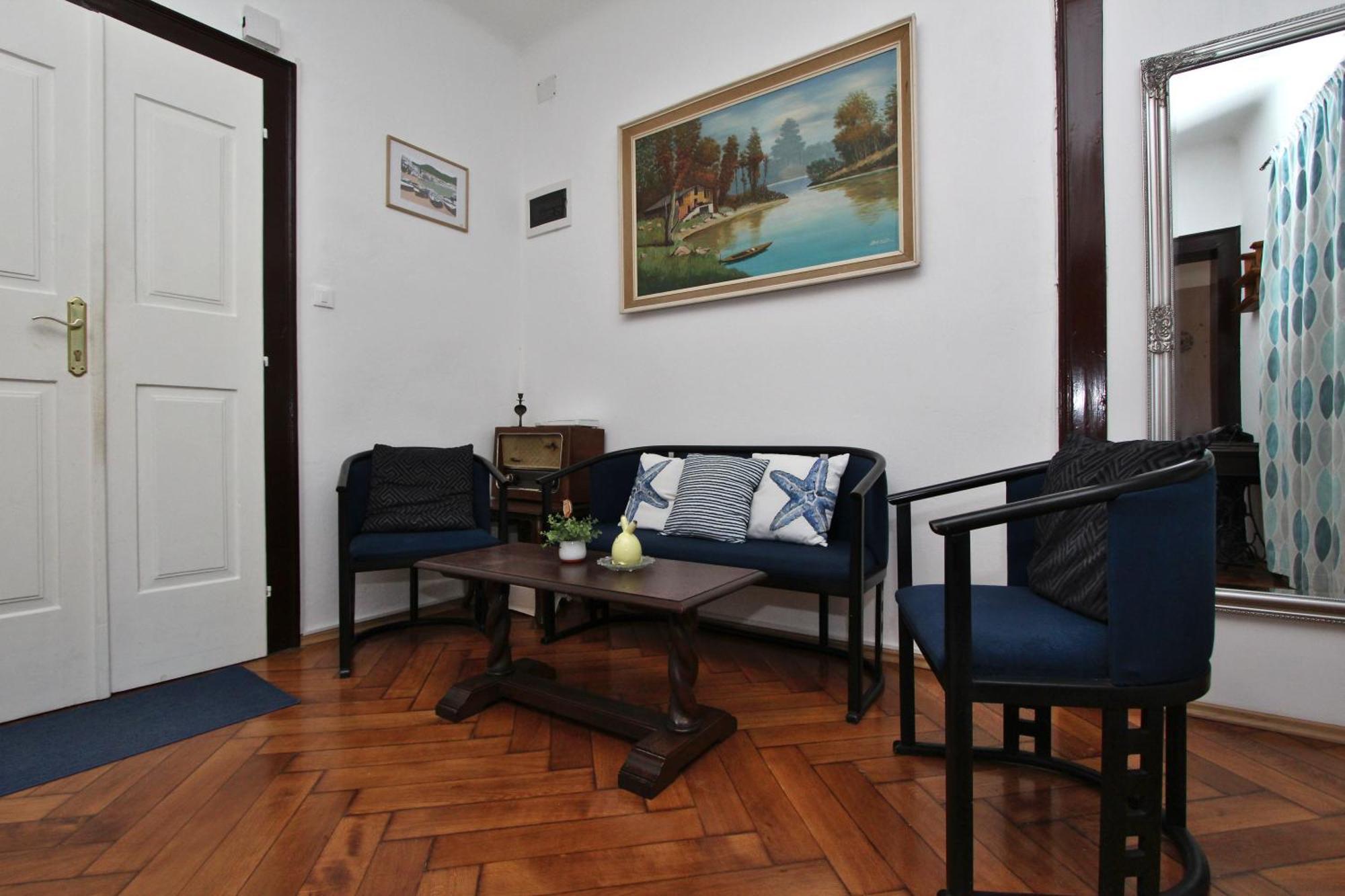 Guest House Barocco Ровінь Екстер'єр фото