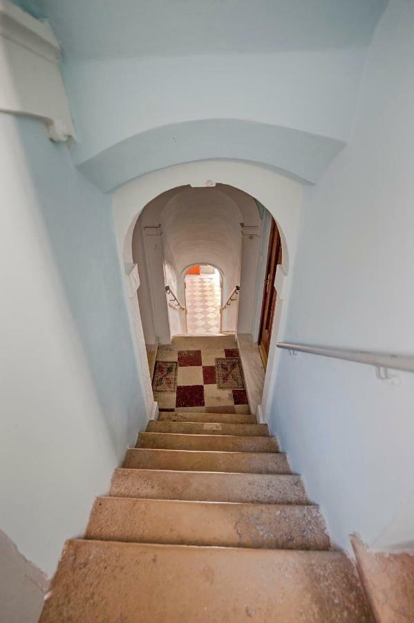 Guest House Barocco Ровінь Екстер'єр фото